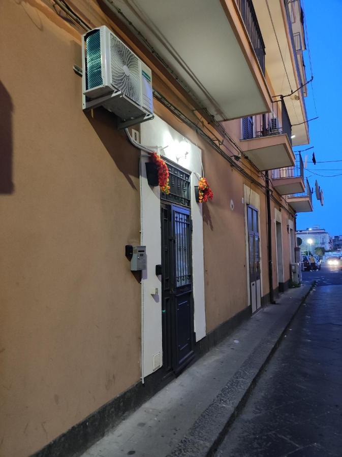 Robert Holiday Apartment Κατάνια Εξωτερικό φωτογραφία