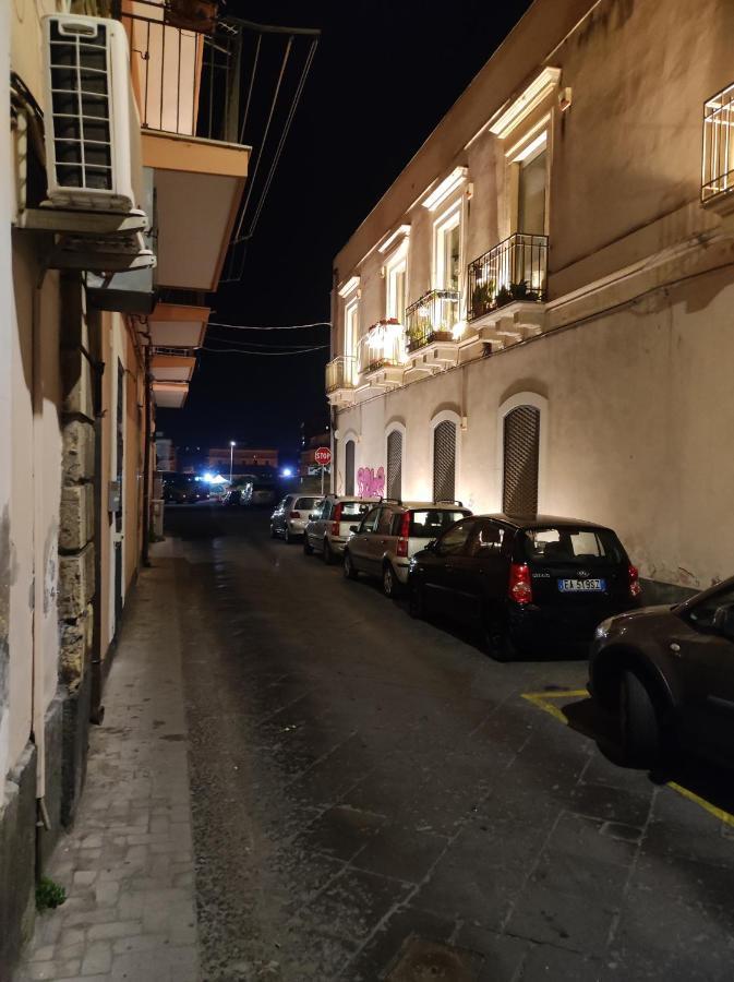 Robert Holiday Apartment Κατάνια Εξωτερικό φωτογραφία
